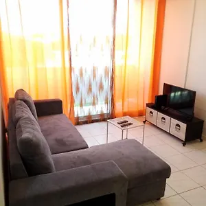 Centre Guadeloupe, Accessible Et Proche Les Abymes